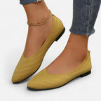 Lauwren | Woman's Elegant pointed toe ballerina's