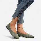 Lauwren | Woman's Elegant pointed toe ballerina's