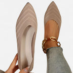 Lauwren | Woman's Elegant pointed toe ballerina's
