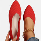 Lauwren | Woman's Elegant pointed toe ballerina's